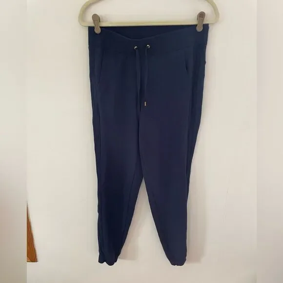 Polo Ralph Lauren Sweatpants Joggers Navy with gold detailing on string size M - Picture 1 of 10